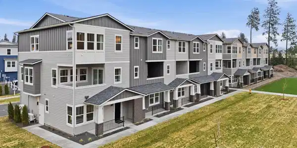 3272 N Grandmill Ln Unit 105