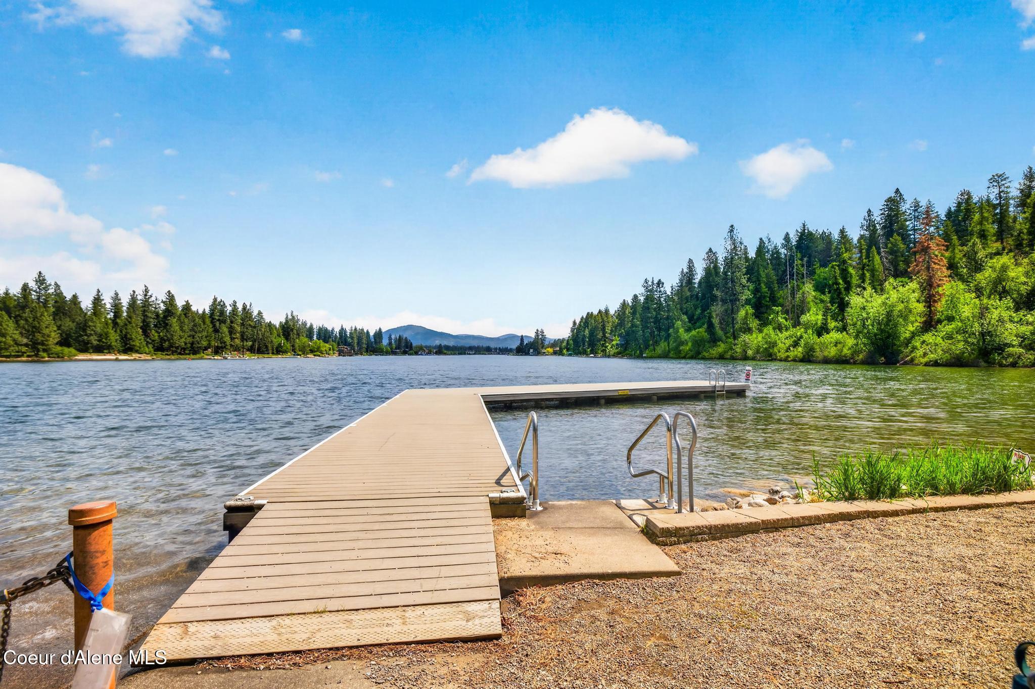 Image 3: Private Access to Dock