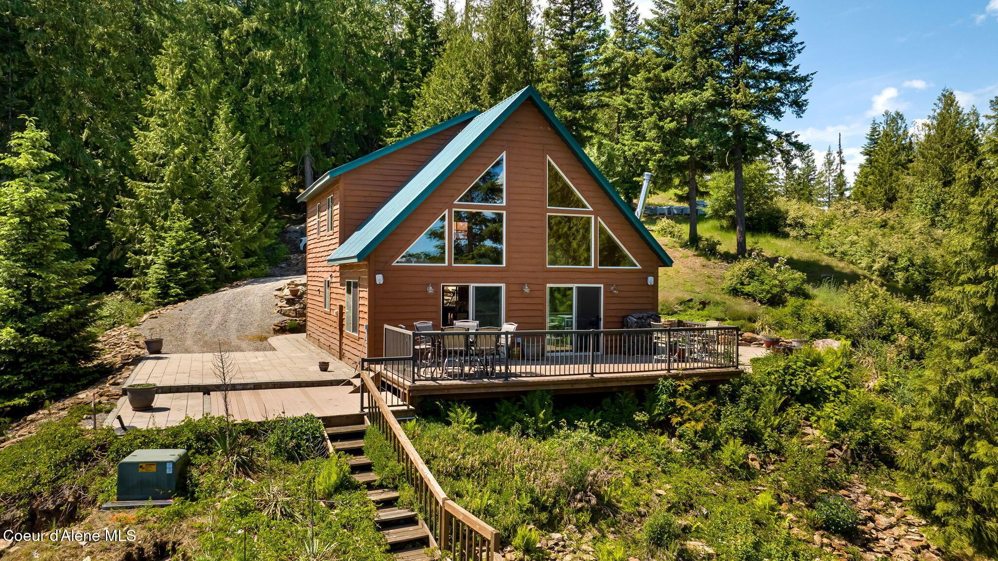 Image 2: 1-web-or-mls-14342-s-spirit-lk-shr
