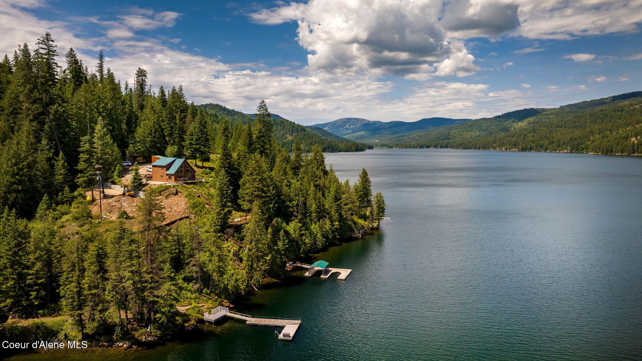 Image 3: 3-web-or-mls-14342-s-spirit-lk-shr
