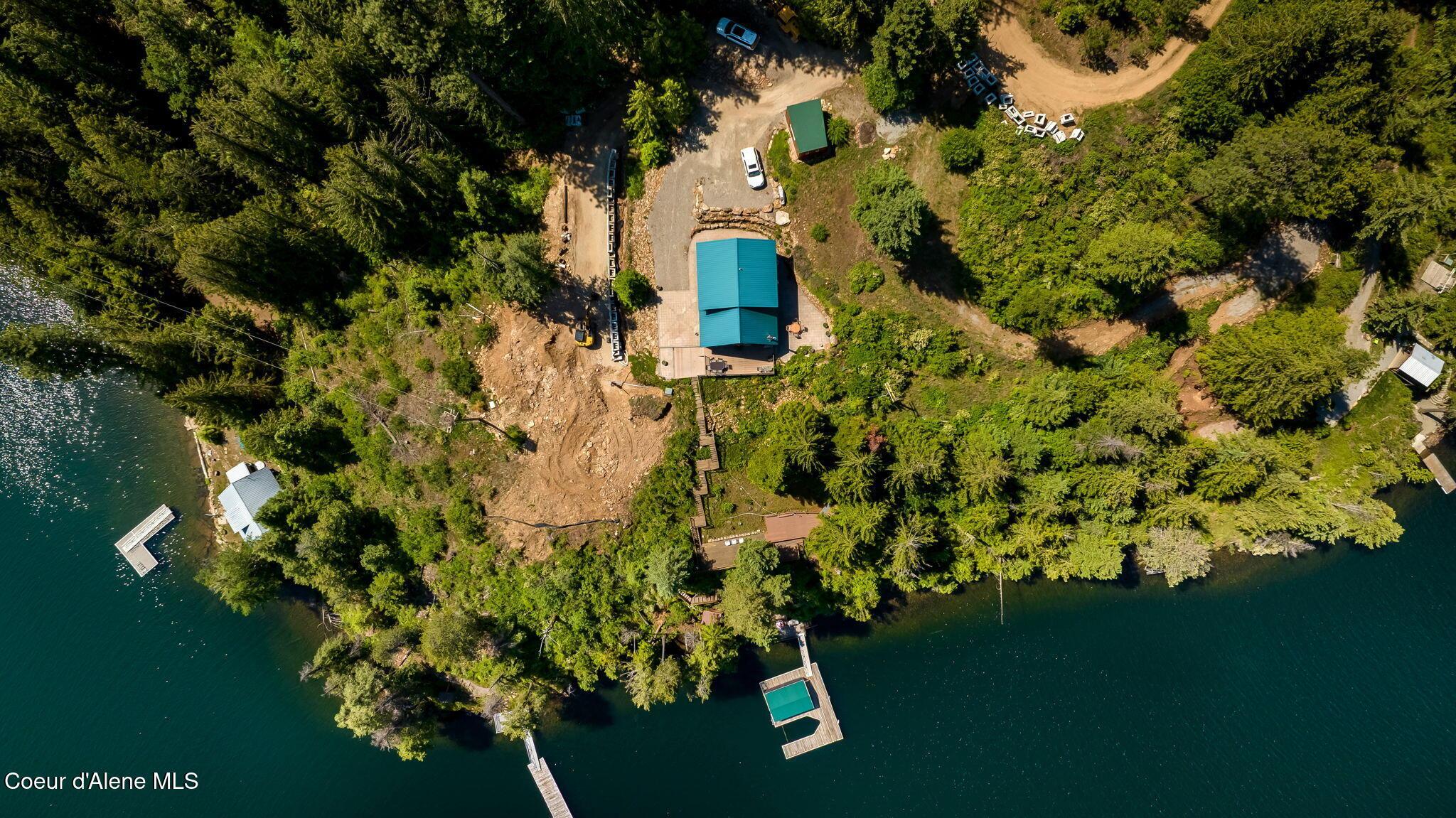 Image 4: 4-web-or-mls-14342-s-spirit-lk-shr