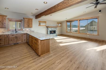 110 Palouse DR Unit B2