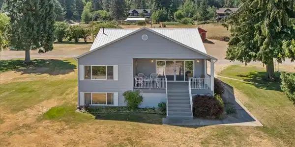 4700 W FOOTHILL DR
