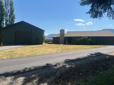 90 Blue Spruce Ln