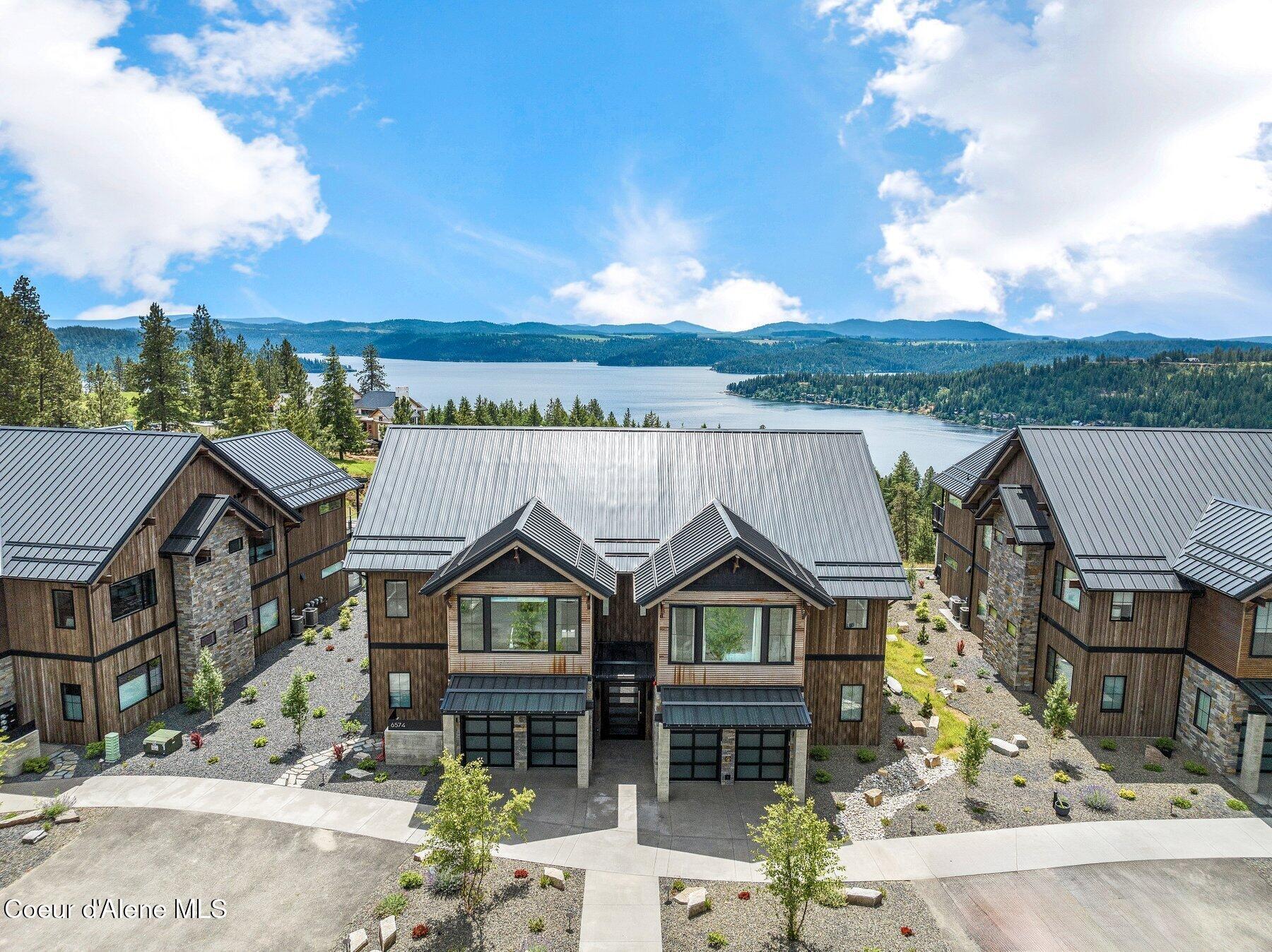 Image 3: Mountain Modern Living
