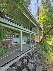 300 Rocky Point Loop RD