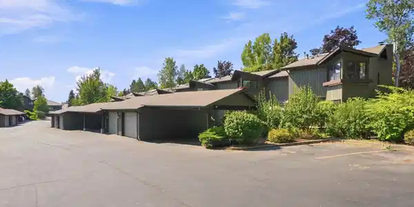 600 W HUBBARD AVE Unit 35