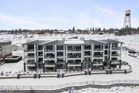 447 W Waterside Dr Unit 204