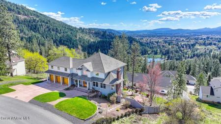 2735 E PACKSADDLE DR
