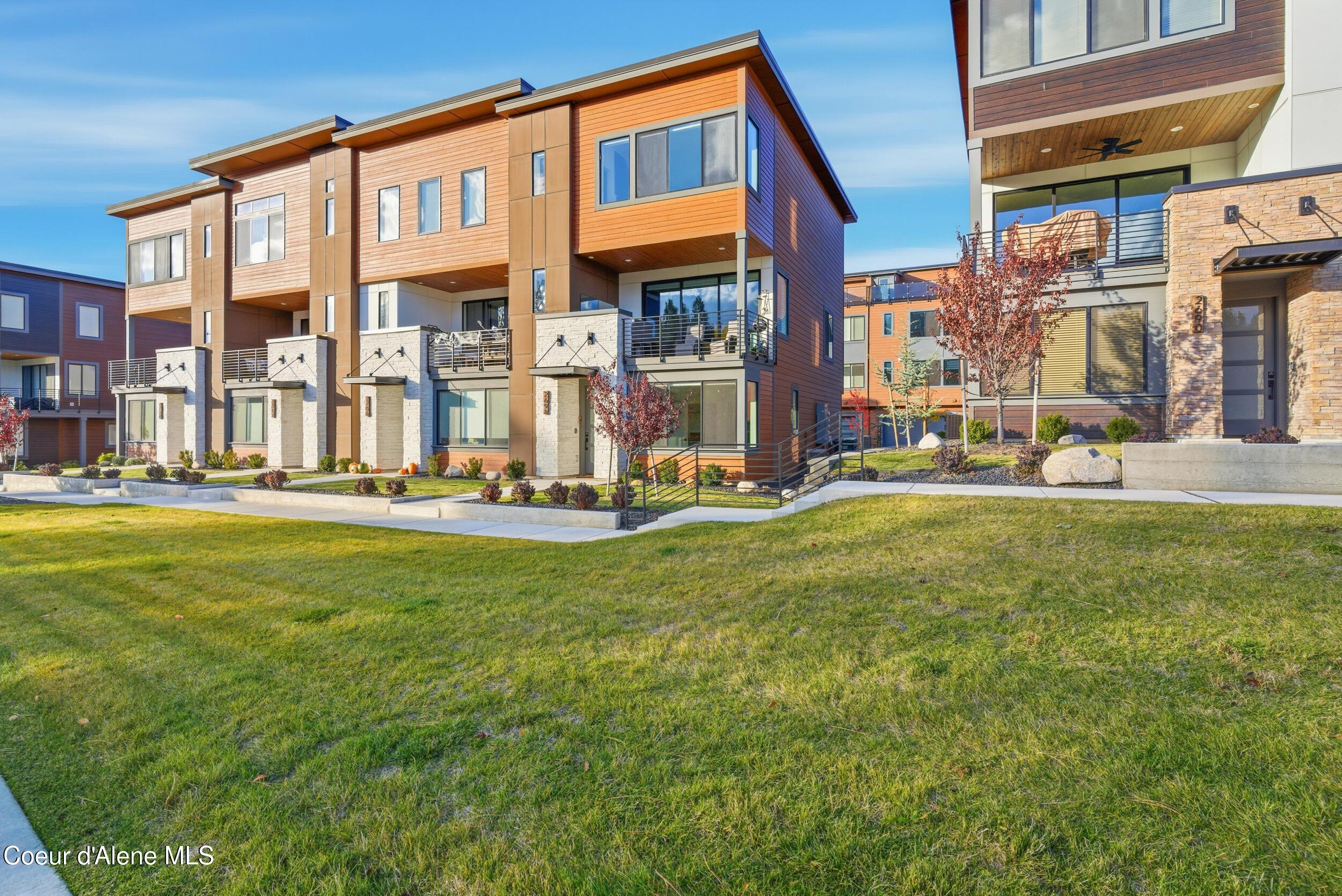 Image 1: 2698 N Atlas Rd