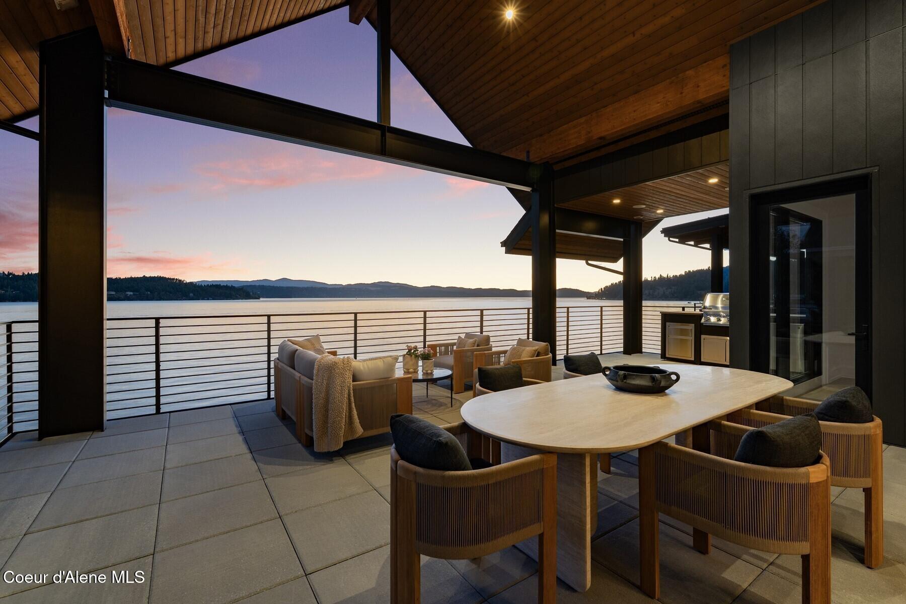 Image 2: Western Sunset Views