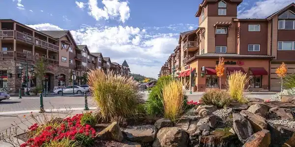 2051 N Main ST Unit #213