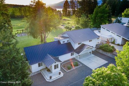 1041 Bottle Bay Rd