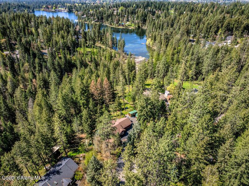Image 2: Forested Retreat Near Avondale Lake