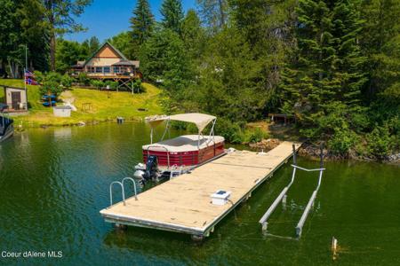 415 Laclede Shores