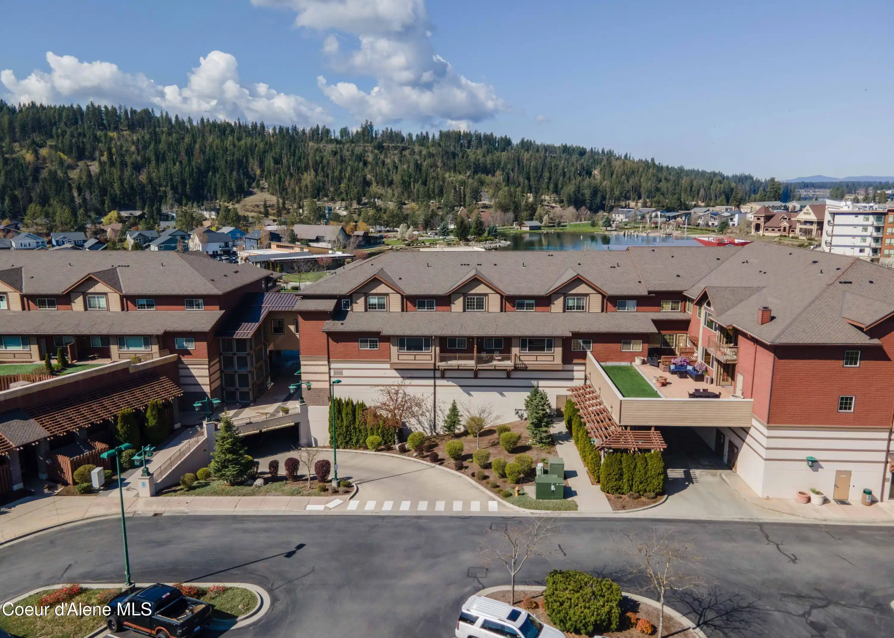 Image 1: Accel-RiverstoneCondo-41 (1)