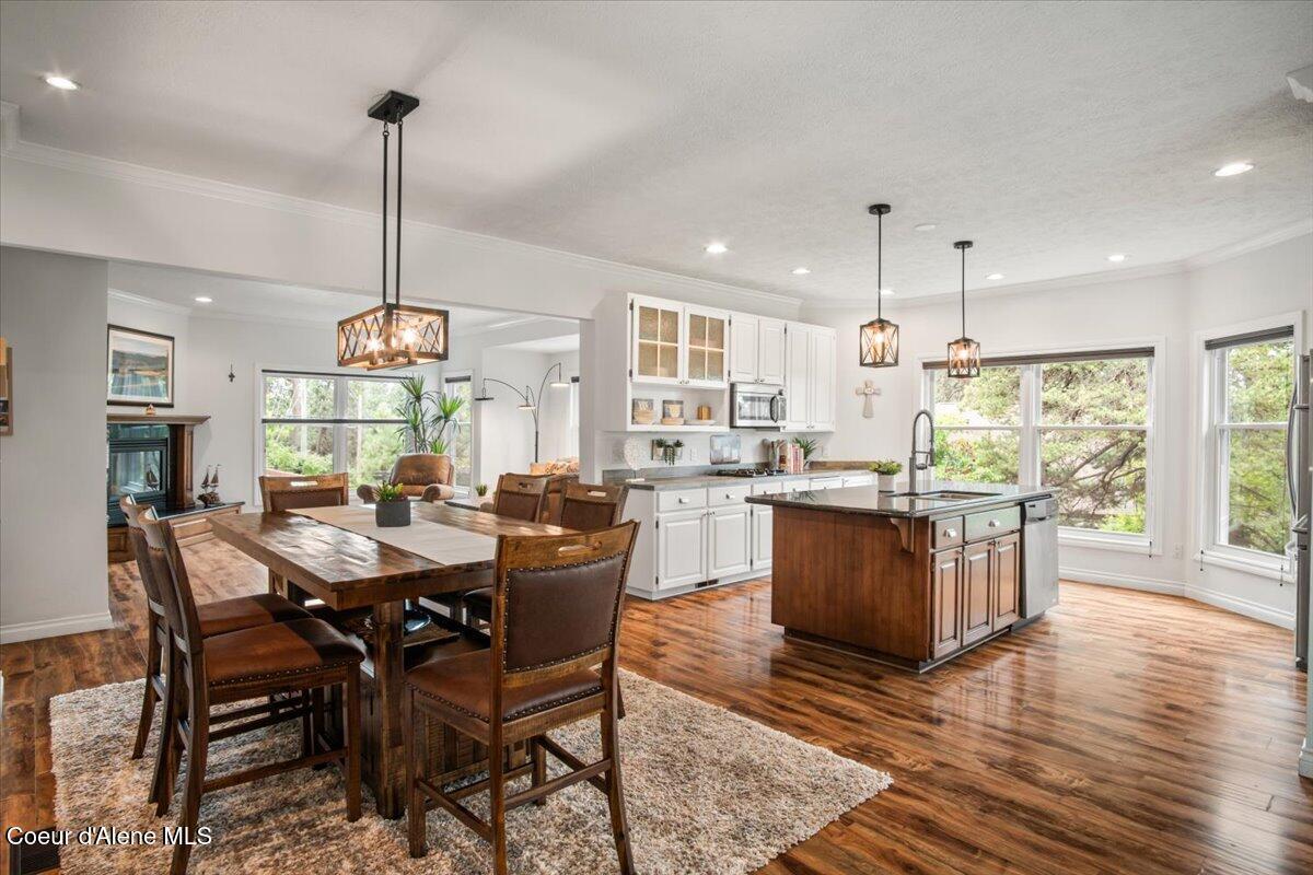 Image 4: Friar Hill Unit #B