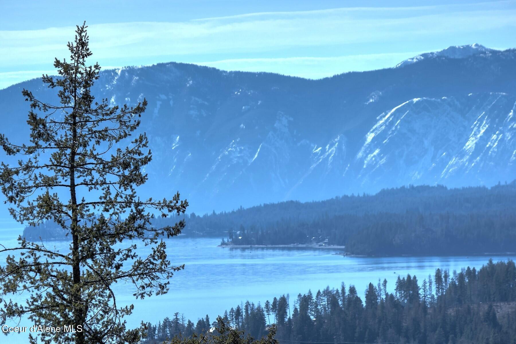 Image 4: Winter mountain view