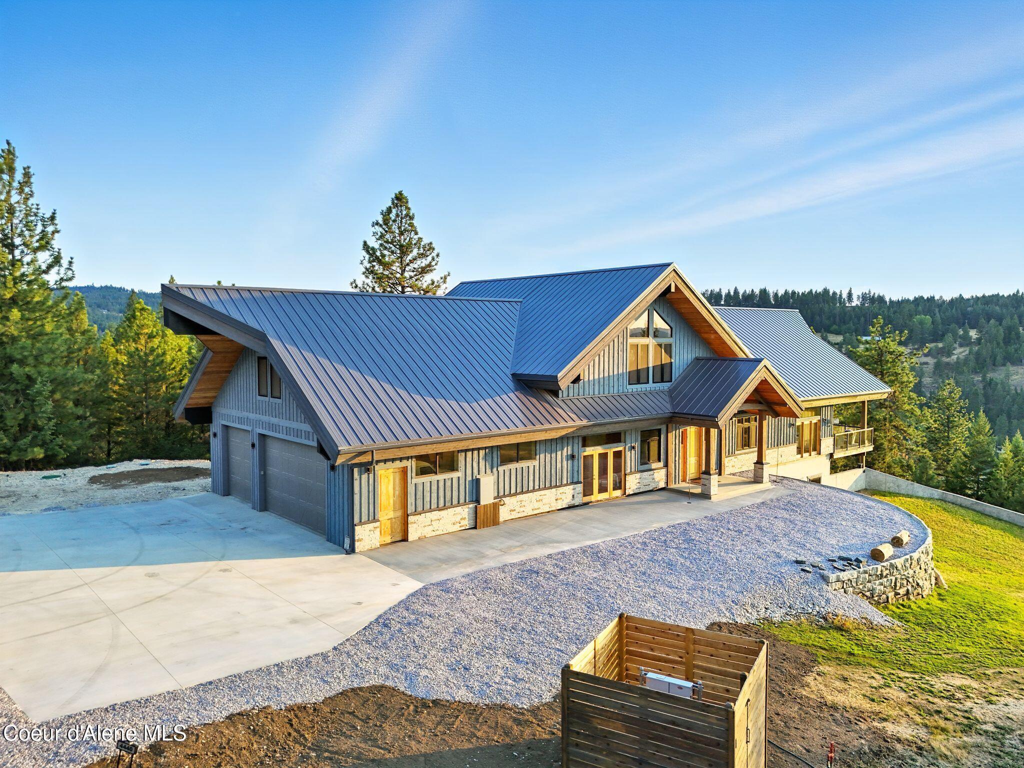 Image 1: 77_Inside-Spokane-Lisa-74