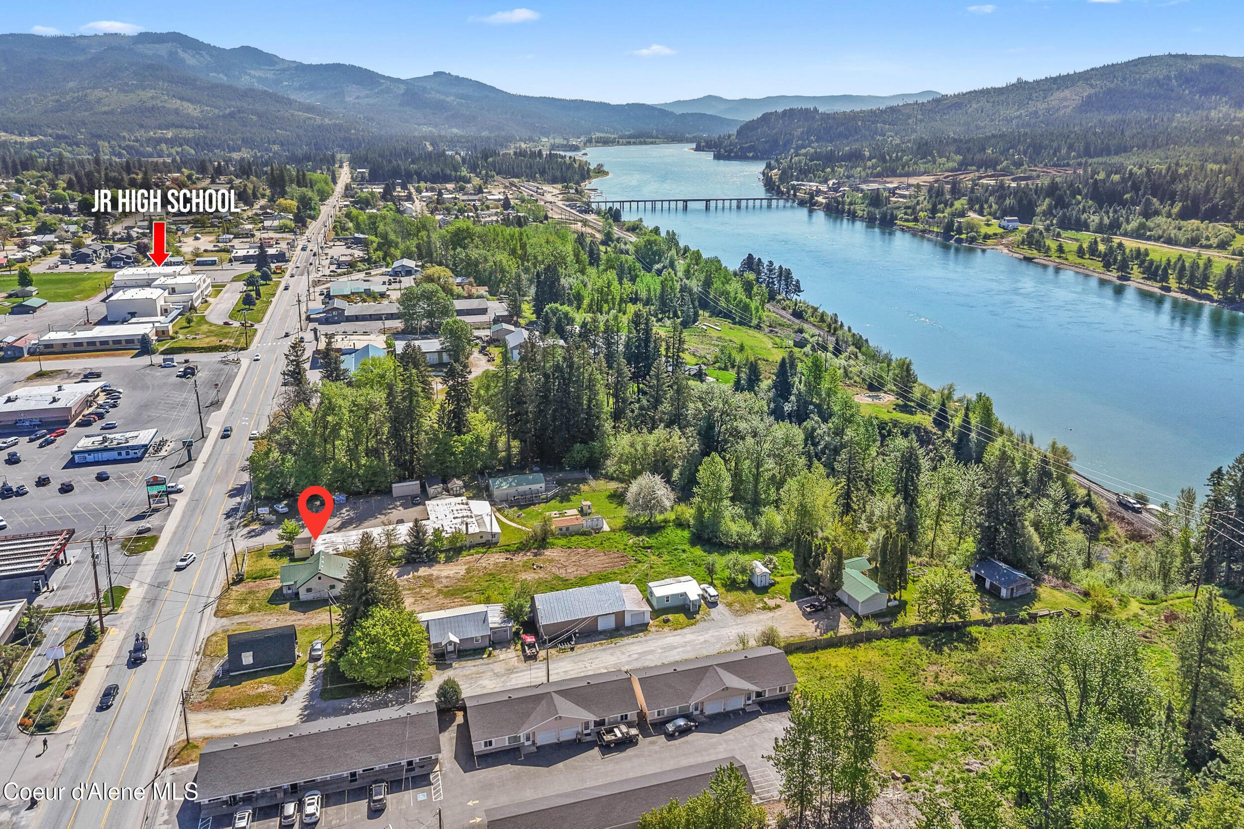 Image 1: 01-5518 hwy 2