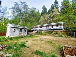123 E LINCOLN AVE