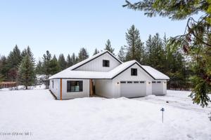 135 Pumphouse Ln