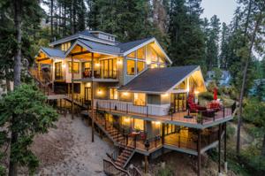 4354 E DEEPWATER CT