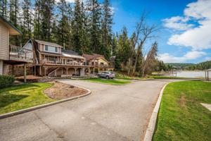1112 W PENINSULA DR
