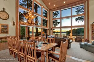 7021 Syringa