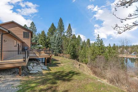 8481 RIVERVIEW