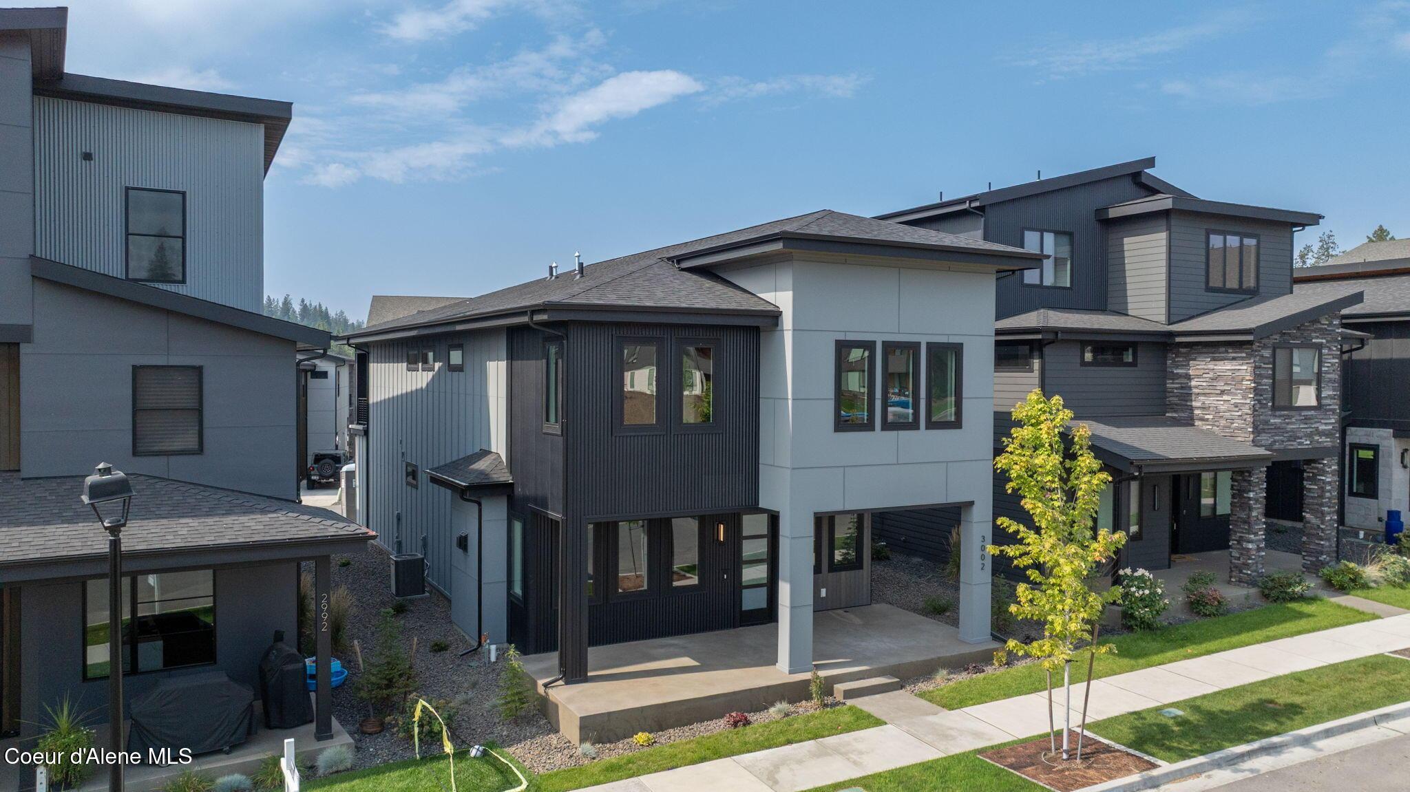 Image 1: Front Exterior