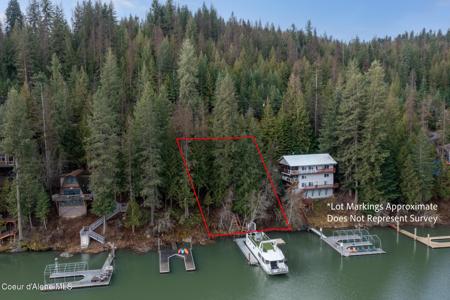 8303 W Shorecrest Rd.