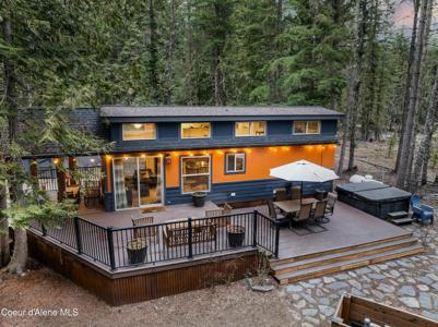 94 Arnold DR