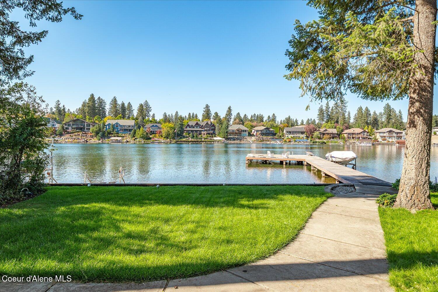 Image 4: 24-6451 W Harbor Dr 024
