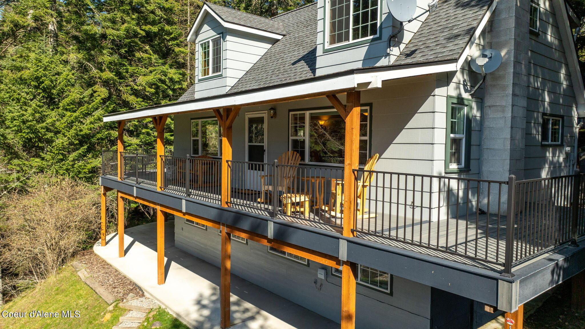 Image 4: back of house