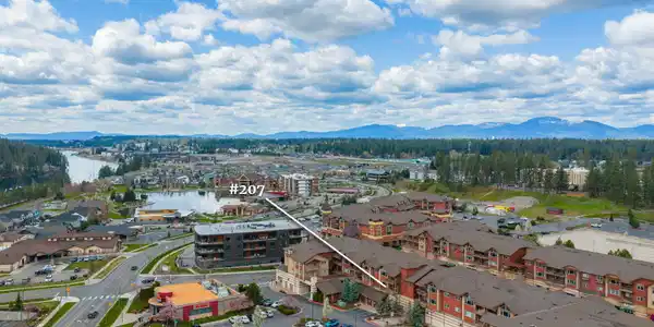 2050 N Main St Unit 207