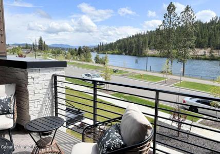 2712 N Atlas RD