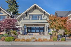 705 W LAKESHORE DR