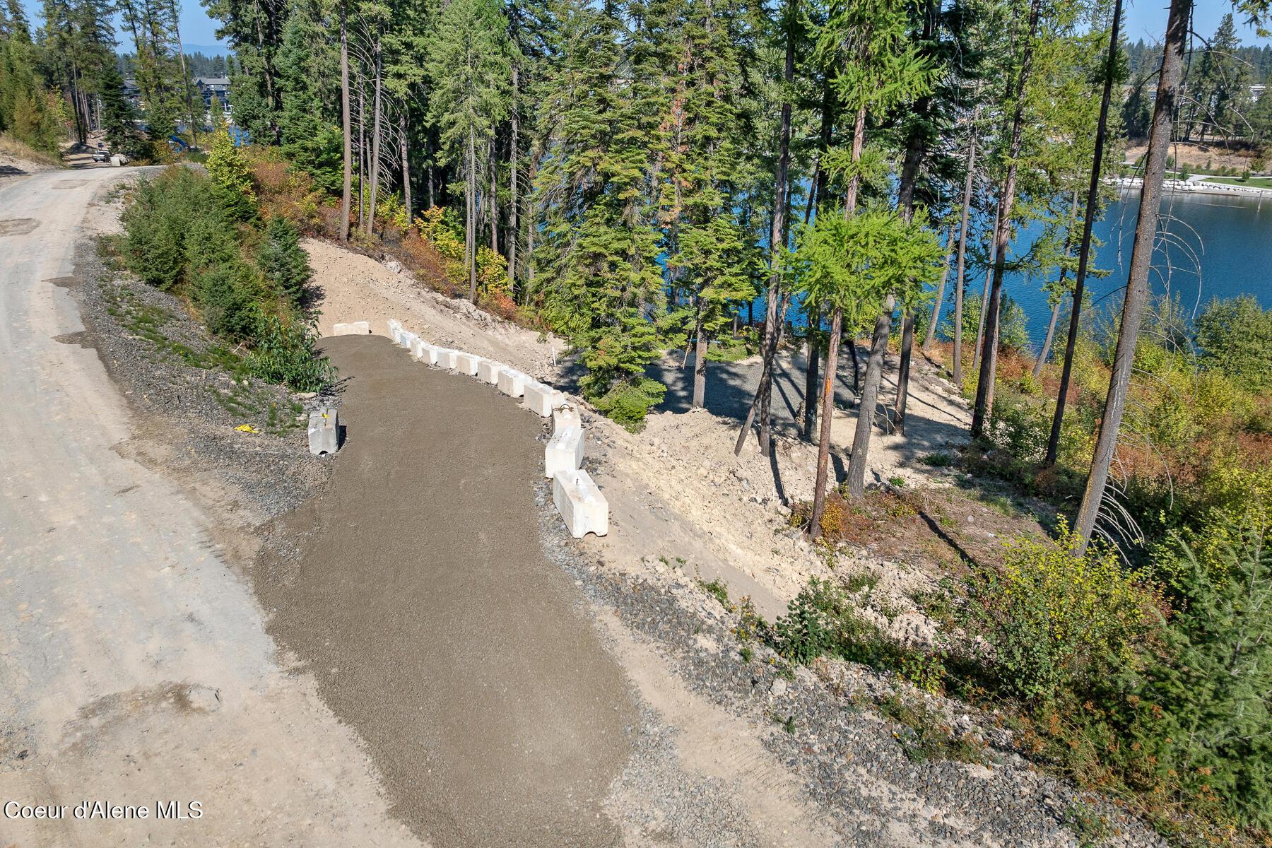 Image 4: Aerial_MillviewLnLot-4