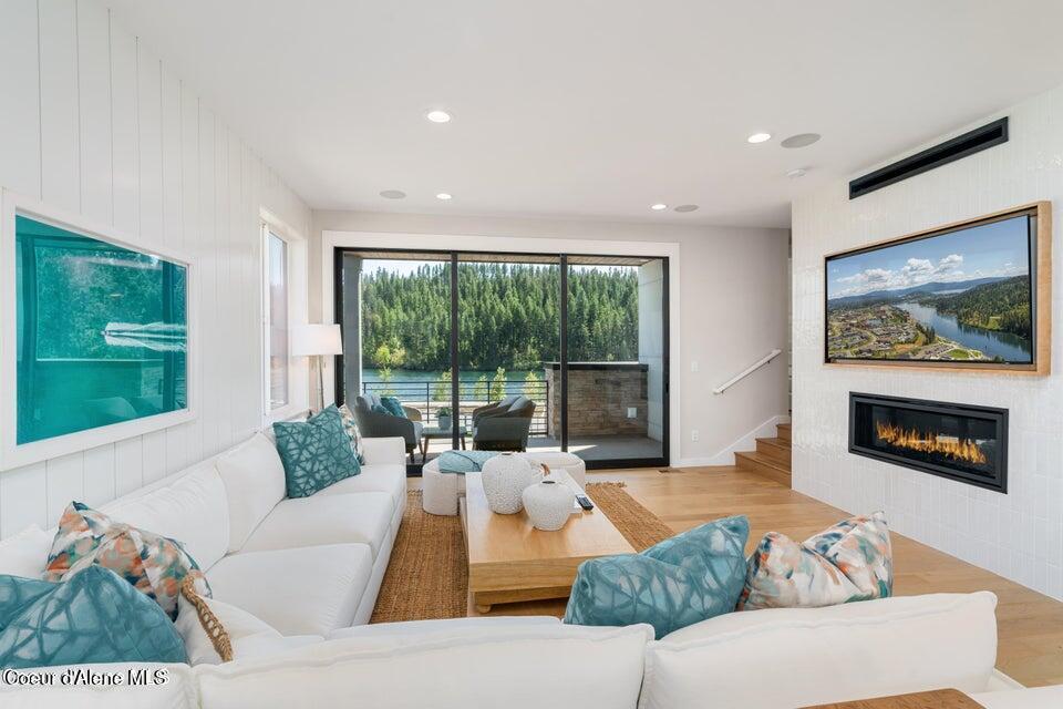 Image 2: 20240628213419547753000000-o