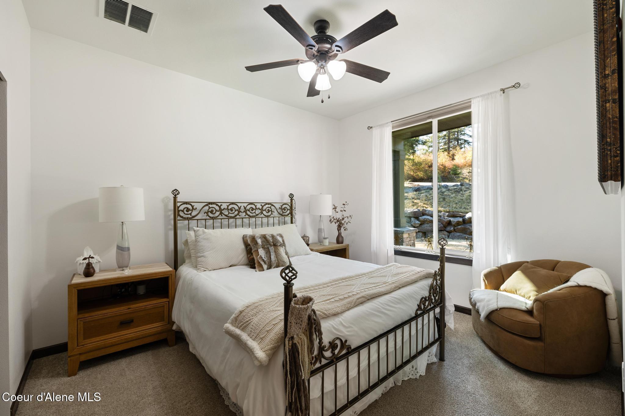 Image 4: Hayden Lake RD Photos2