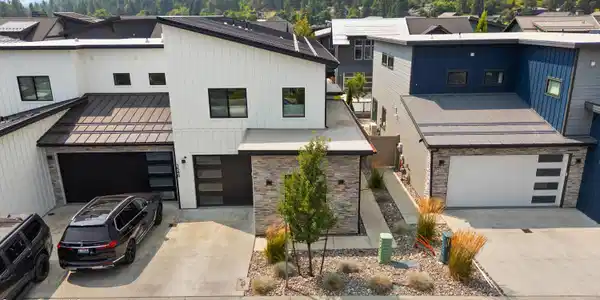 Image 3: UNION DRIVE