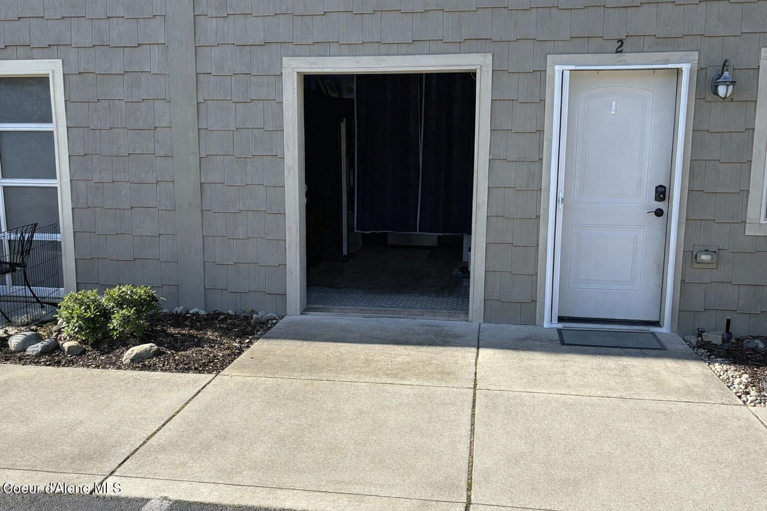 Image 4: 4