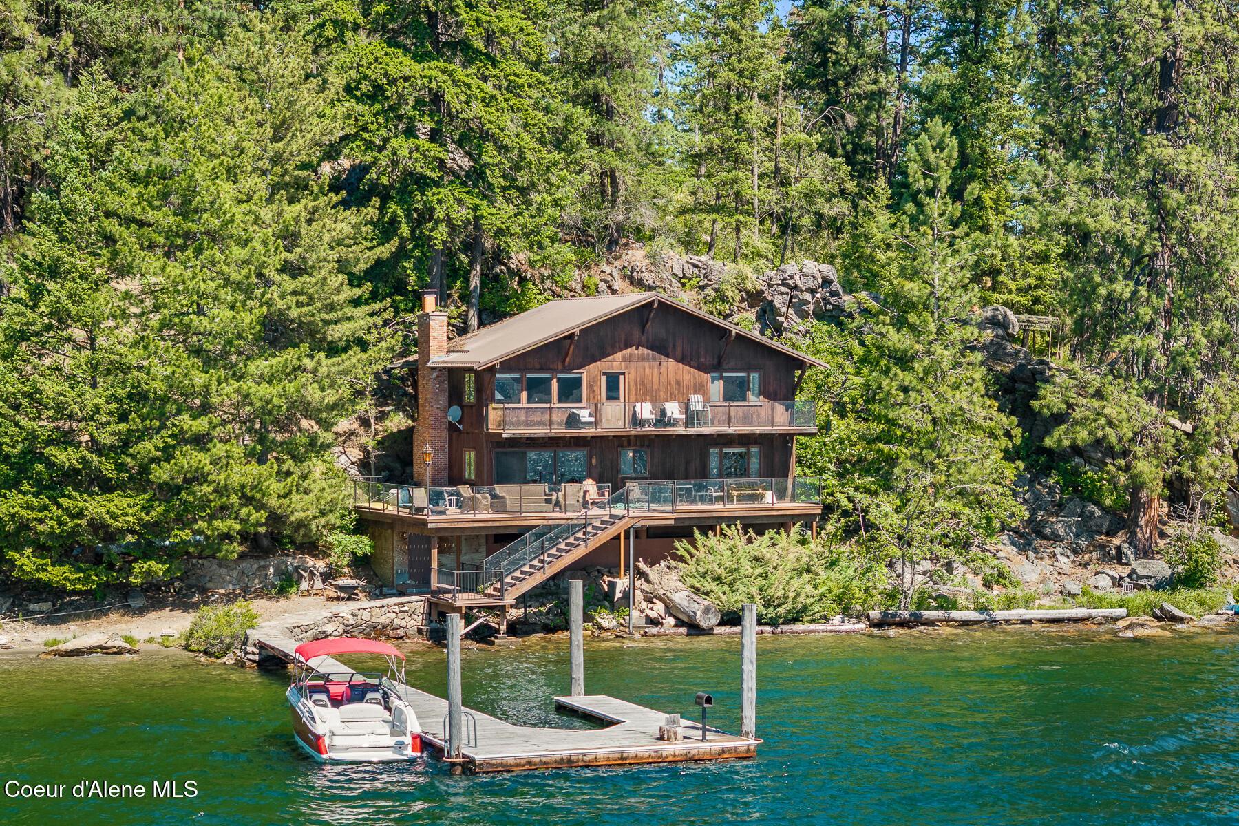 Image 2: Aerial_CascoBayCabin-2