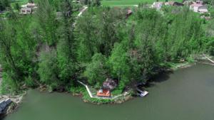 2306 Sandcreek Ln