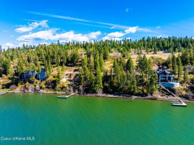 5341 Catamaran Drive