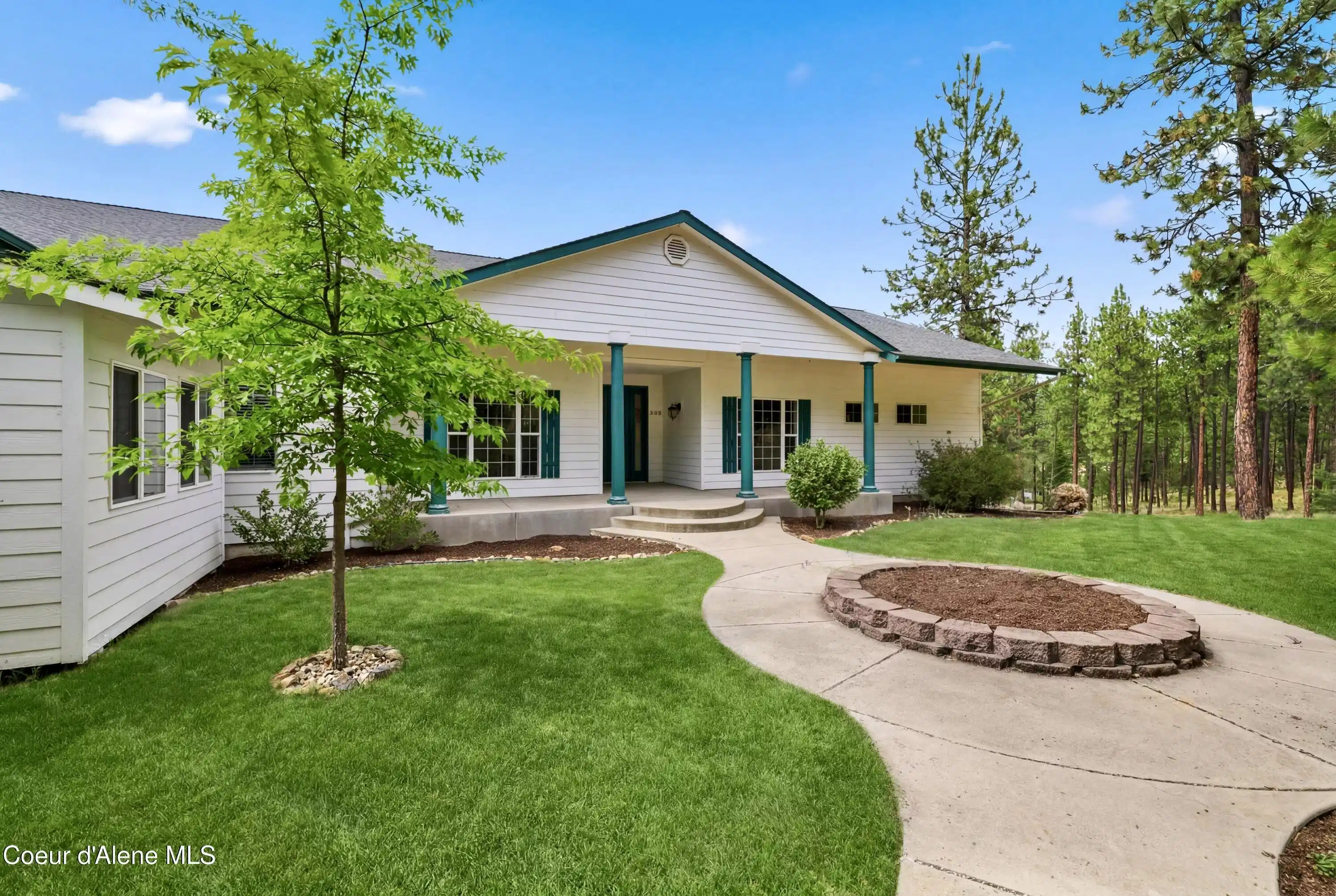 Image 1: 18872 W Riverview Dr, Post Falls, ID