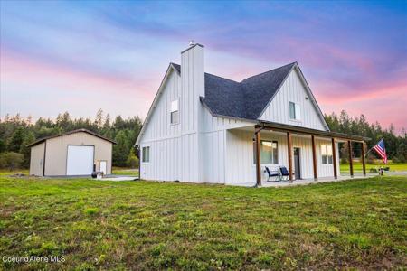136 Pumphouse Ln