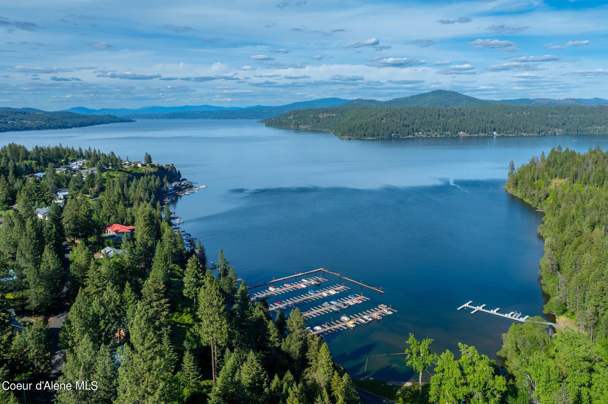Image 4: Cave Bay Idaho