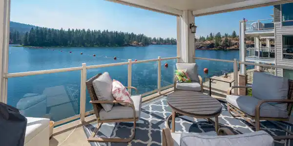 415 W. Waterside Drive